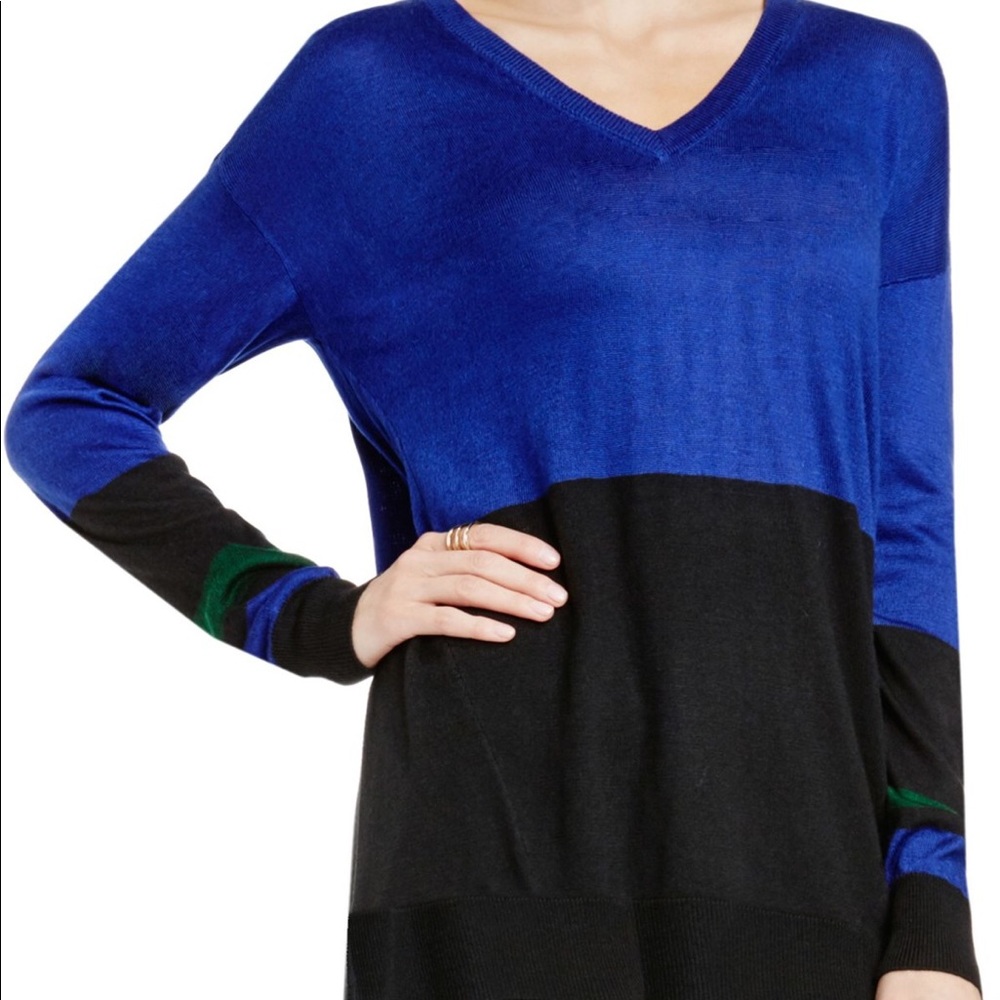 {Vince Camuto} Colorblock V Asymmetrical Sweater